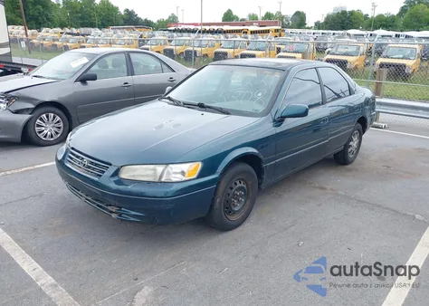 1998 Toyota Camry Le из США, поврежденный, VIN 4T1BG22K0WU372241